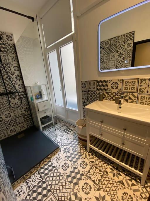 Appartement Paul Riquet Avec Place De Parking Безие Екстериор снимка
